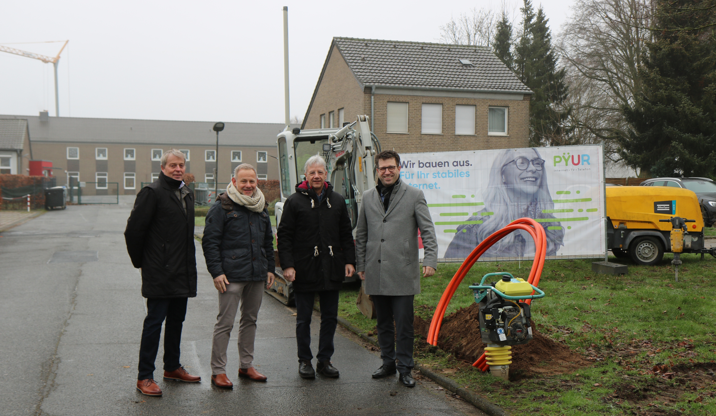 20230126_ft_glasfaserausbau_pyur.jpg Glasfaserausbau