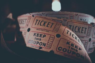 Veranstaltungen_Theater_Tickets auf Rollen