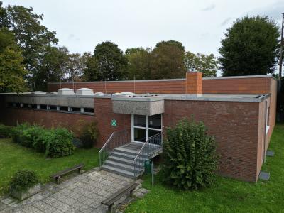 Dach der Leuther Turnhalle muss dringend saniert werden