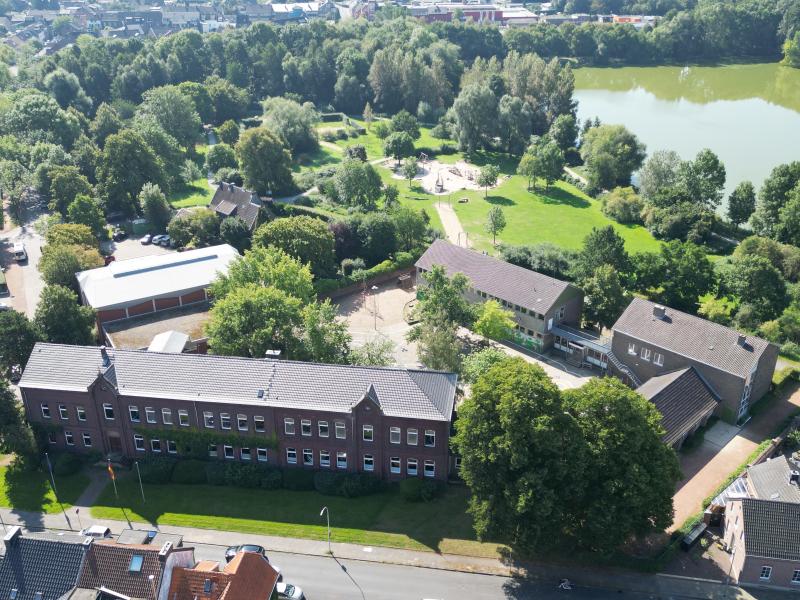 Katholische Grundschule Lobberich Luftaufnahme